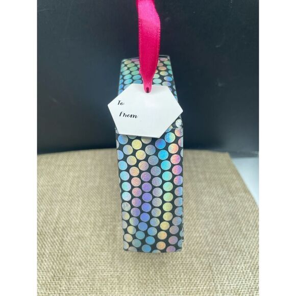 GUESS Gift Set Silver Tone Crystal Heart Bracelet & Earrings Set New Heart Theme - Picture 5 of 5